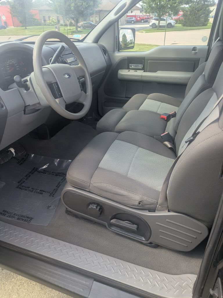 2006 Ford F-150 - $8,995