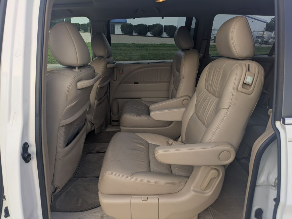 2006 Honda Odyssey - $8,497