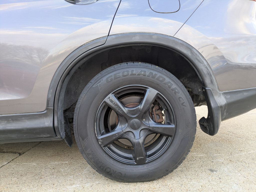 2015 Honda CR-V - $11,497
