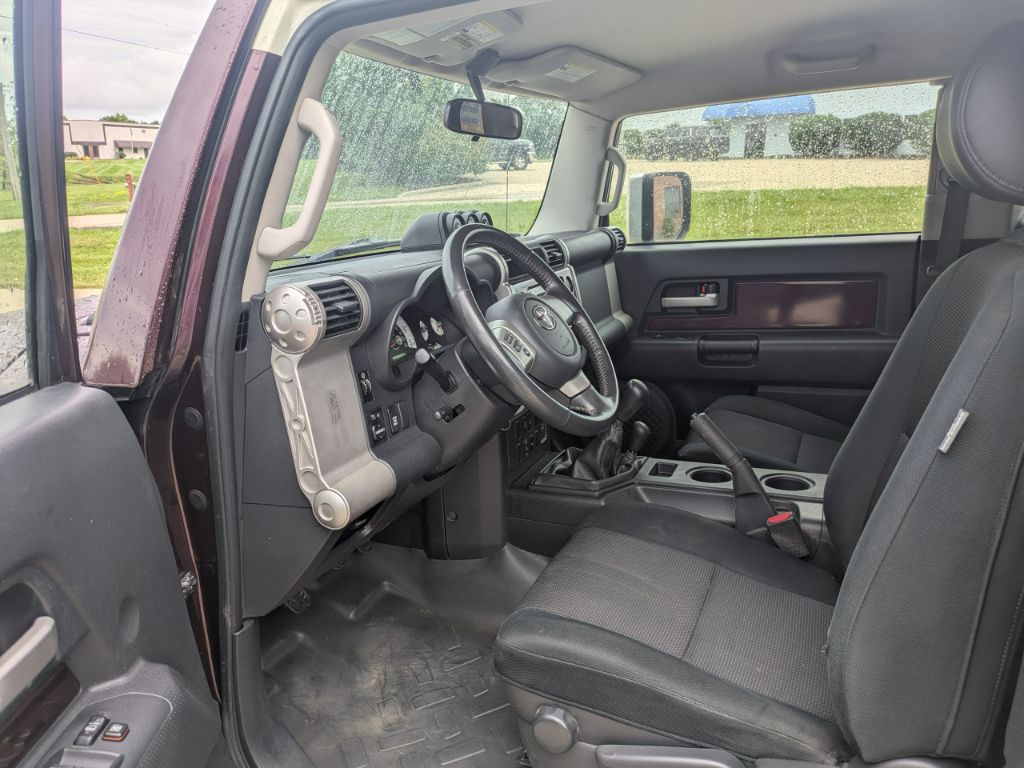 2007 Toyota FJ Cruiser - $14,497