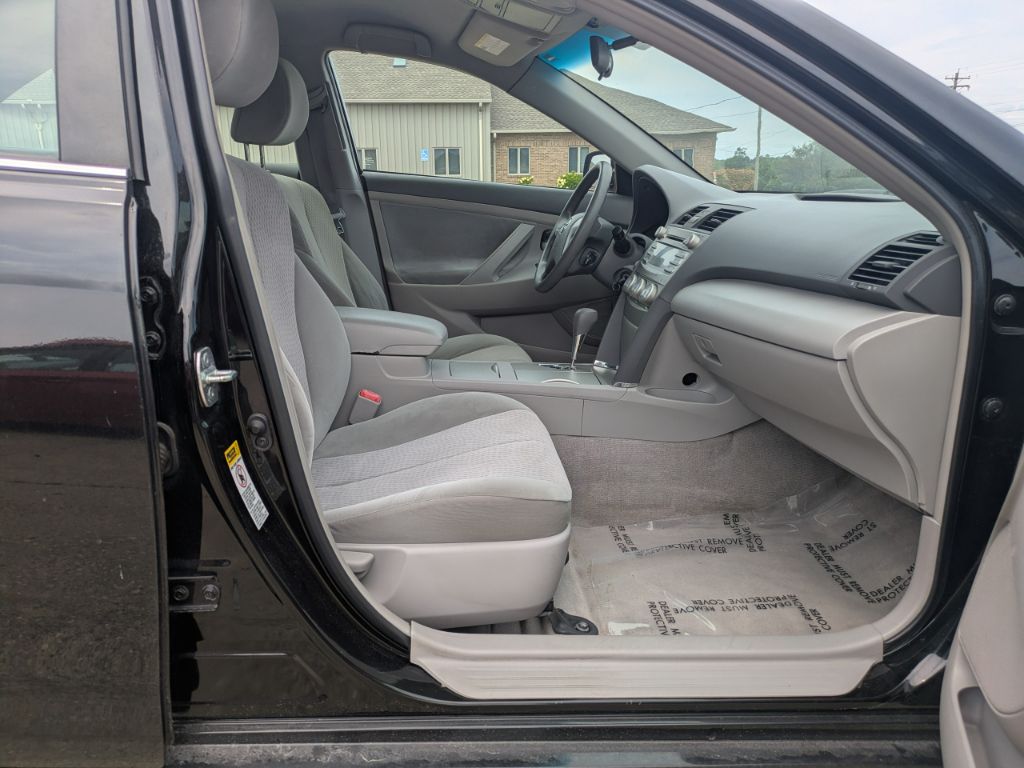 2011 Toyota Camry - $8,995