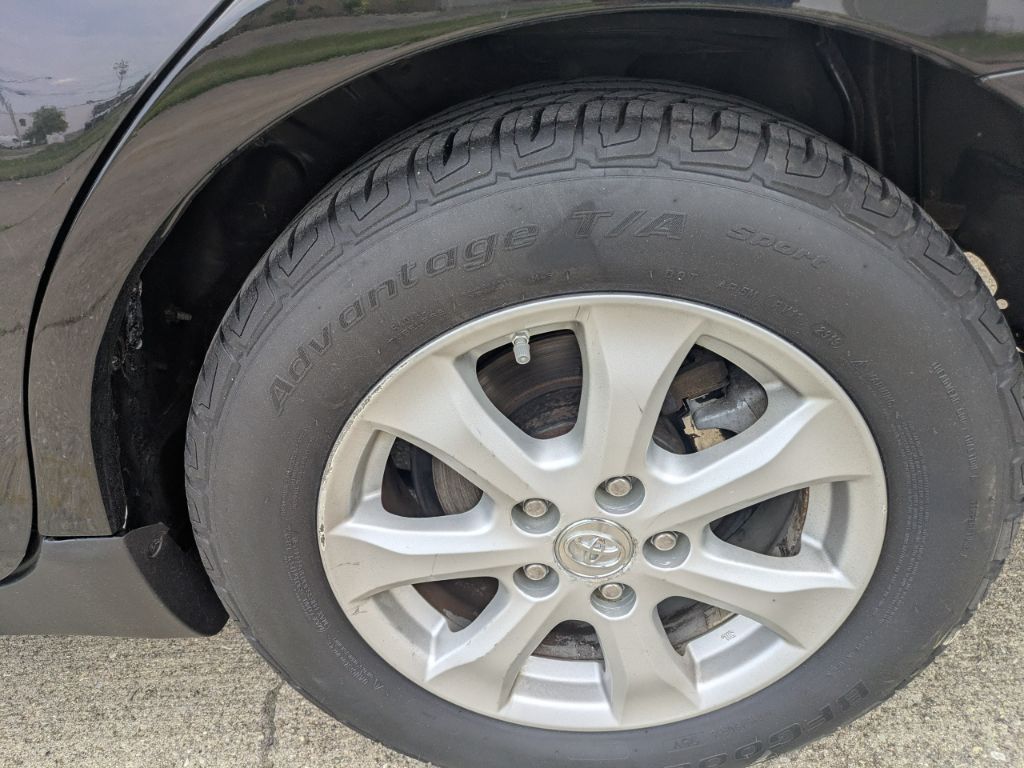 2011 Toyota Camry - $8,995