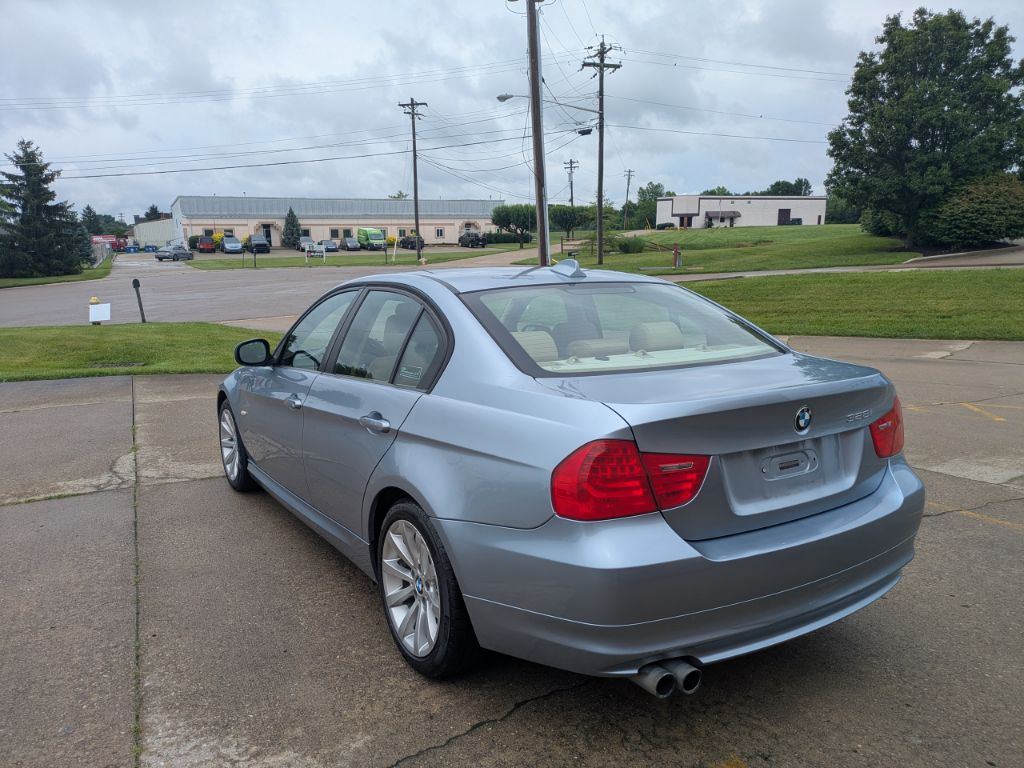 2011 BMW 328i - $10,497