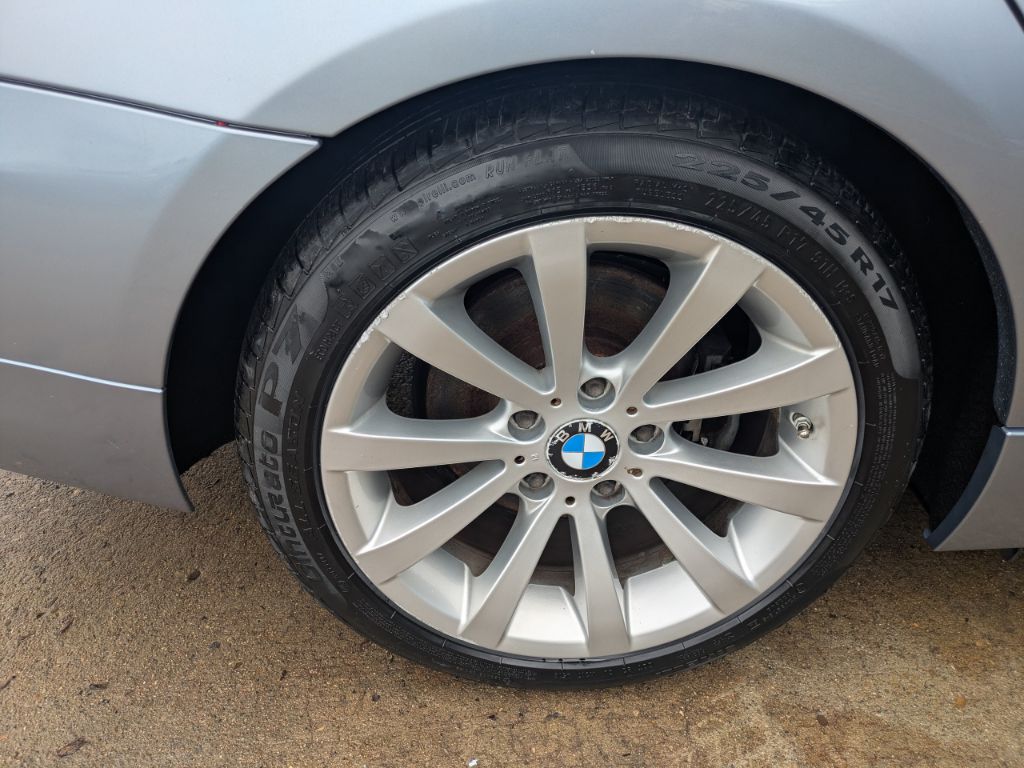 2011 BMW 328i - $10,497