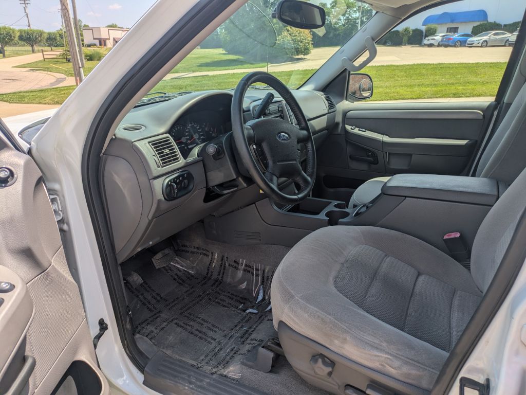 2004 Ford Explorer - $8,997