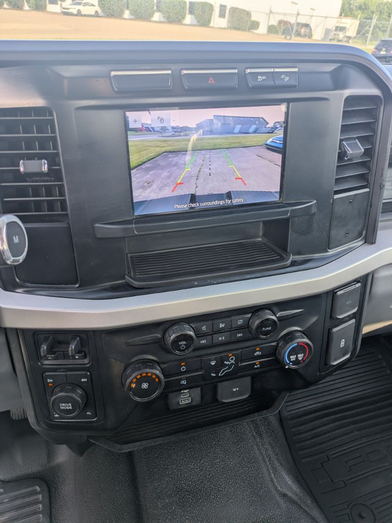 2023 Ford F-250 - $35,995