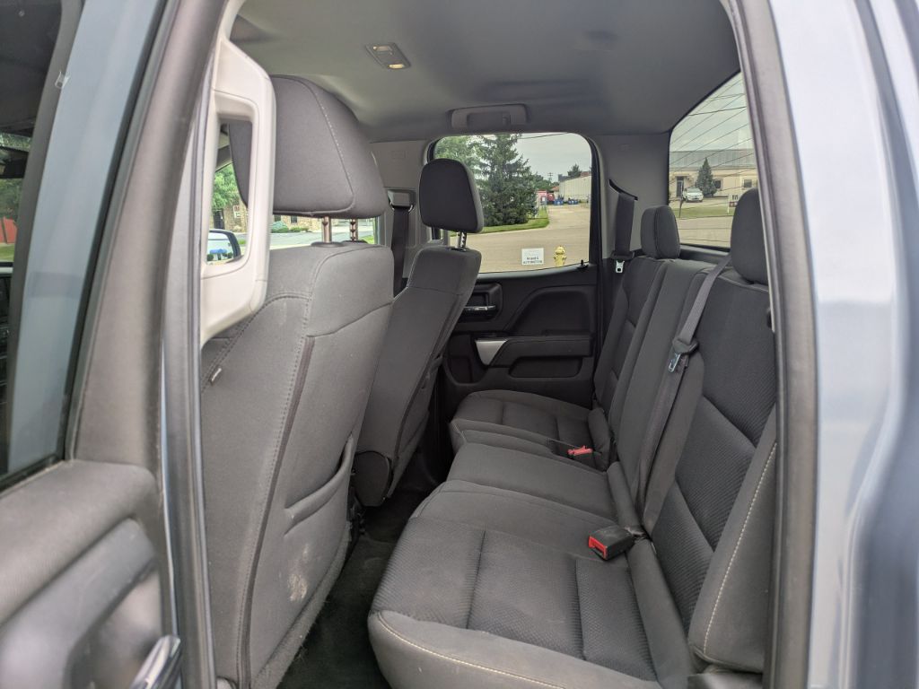 2016 Chevrolet Silverado 1500 - $16,995