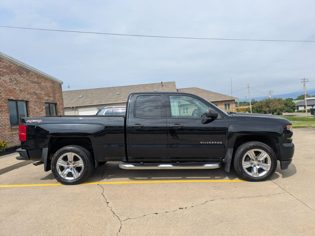2016 Chevrolet Silverado - $18,497