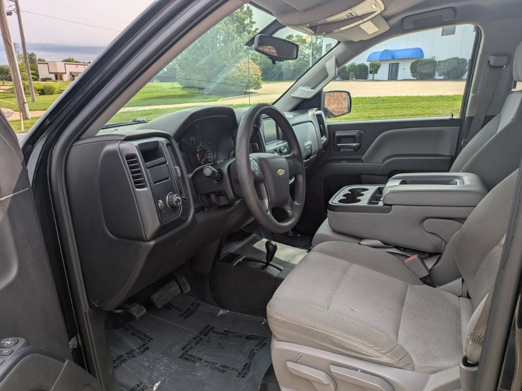 2016 Chevrolet Silverado - $18,497