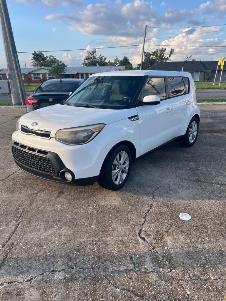 2015 Kia Soul + photo