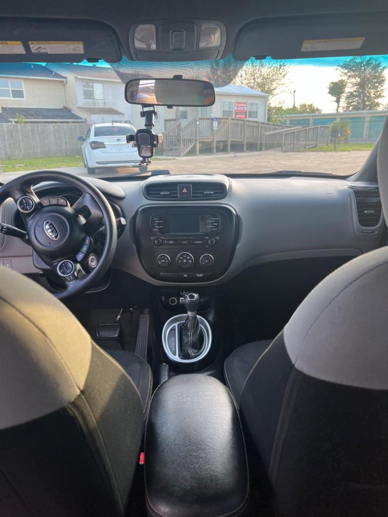 2015 Kia Soul + photo