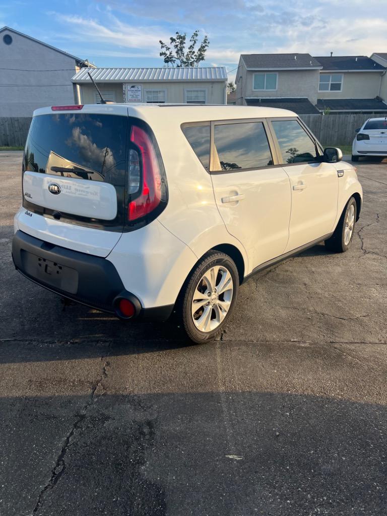 2015 Kia Soul + photo