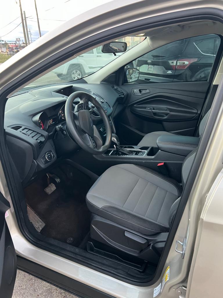 2018 Ford Escape S photo