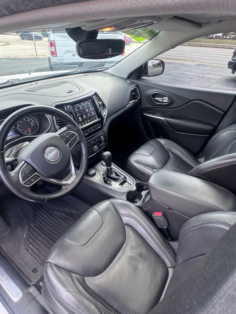 2020 Jeep Cherokee - $16,900