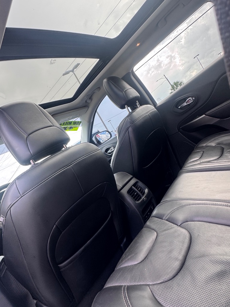 2020 Jeep Cherokee - $16,900
