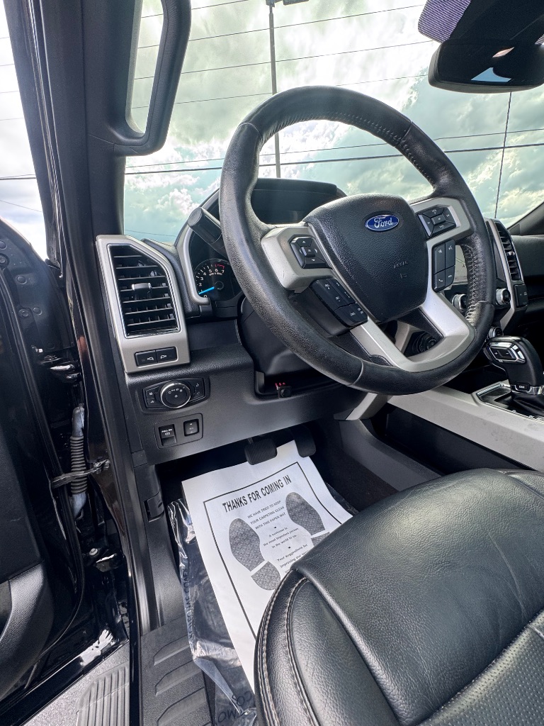 2019 Ford F-150 - $32,900