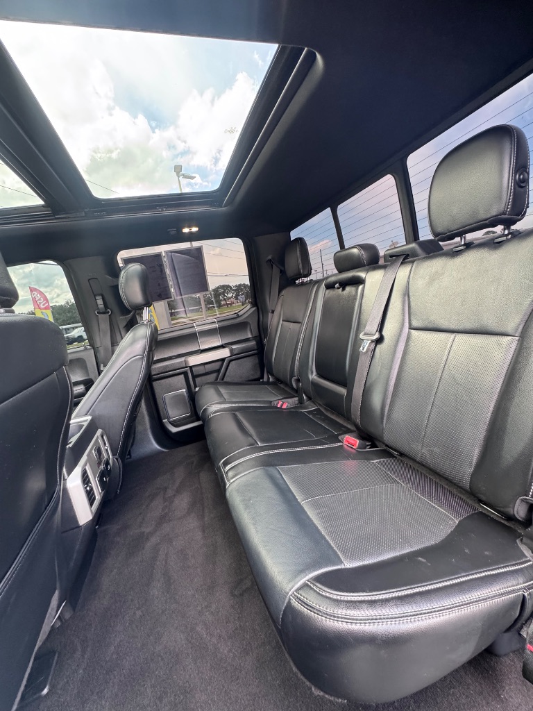 2019 Ford F-150 - $32,900
