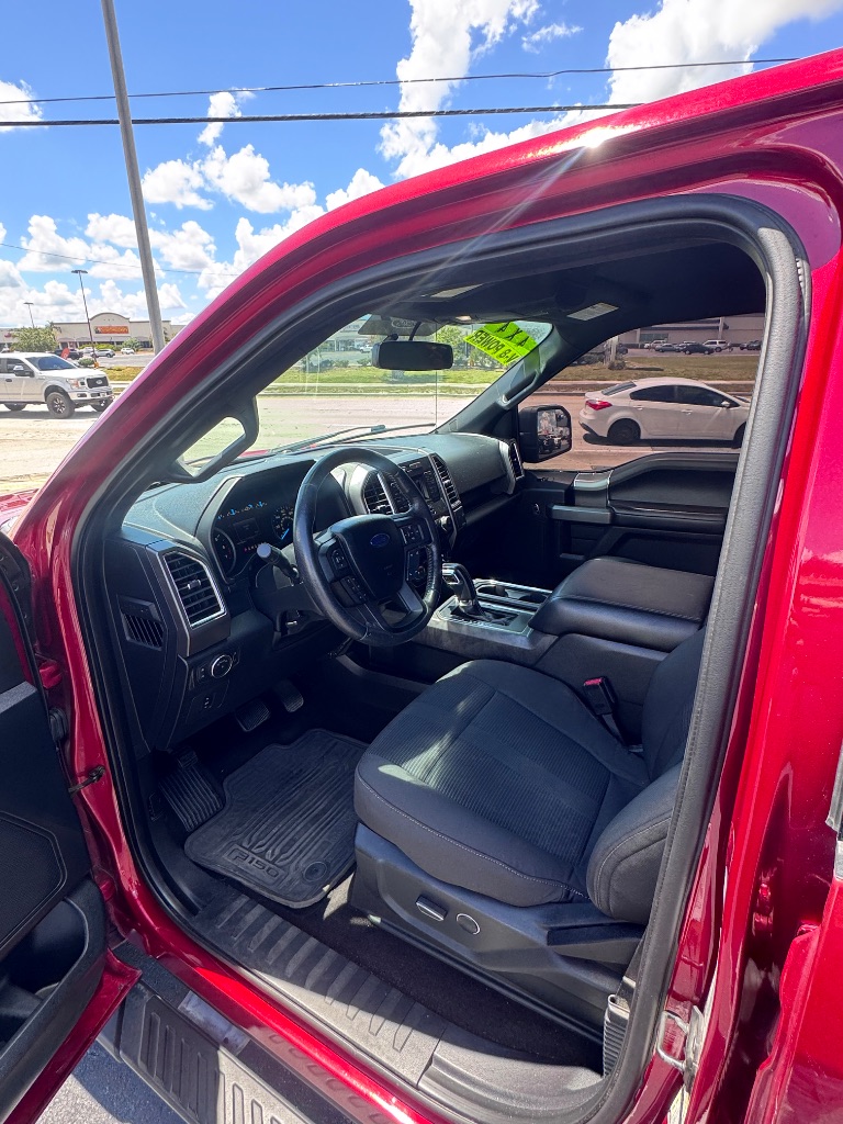2016 Ford F-150 - $17,600