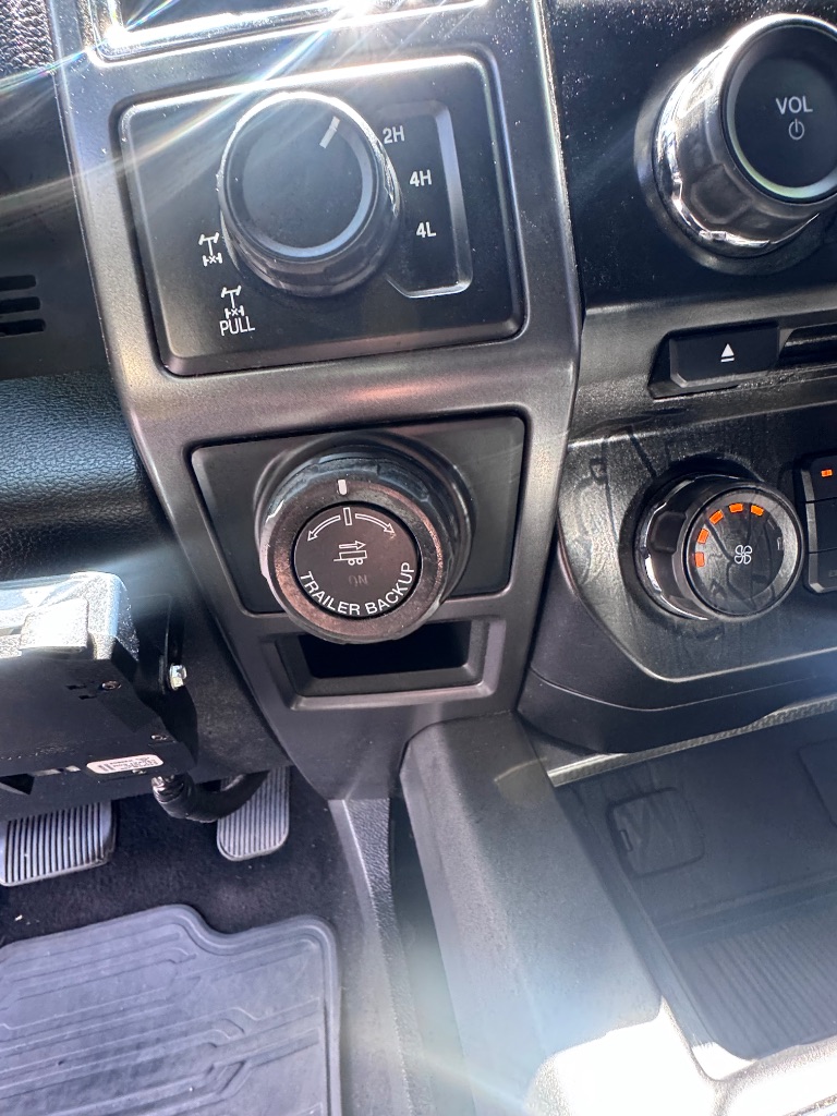 2016 Ford F-150 - $17,600