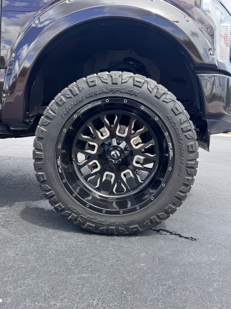 2018 Ford F-150 - $29,600