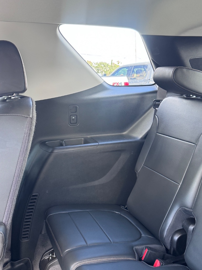 2020 Chevrolet Traverse - $19,900