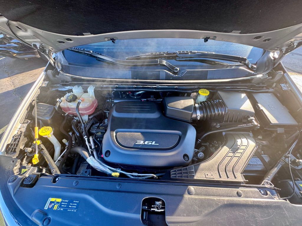 2017 Chrysler Pacifica Limited photo