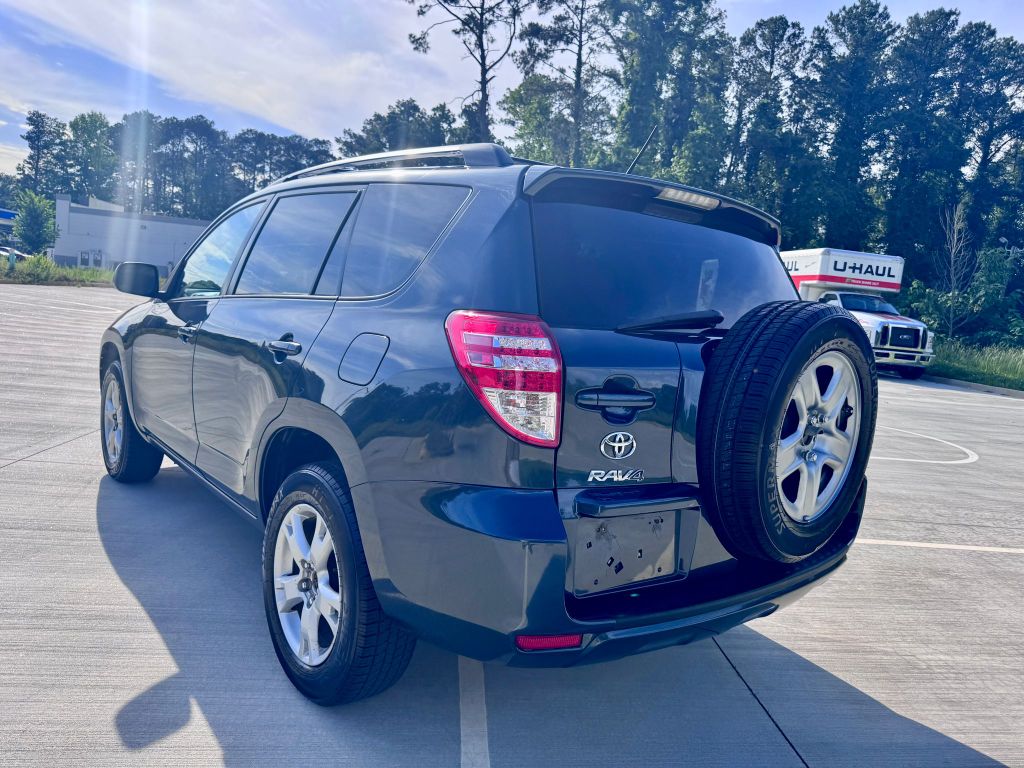 2012 Toyota RAV4 photo