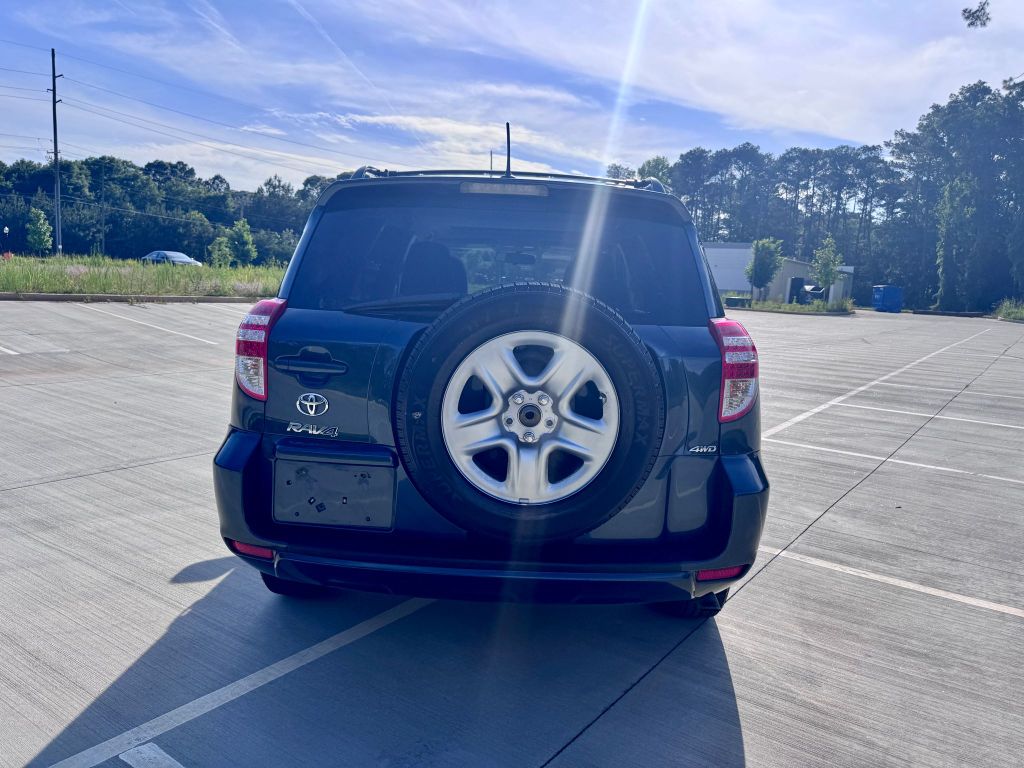 2012 Toyota RAV4 photo