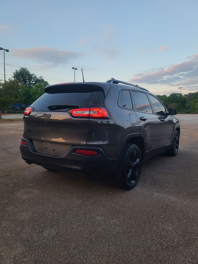 2018 Jeep Cherokee Latitude photo