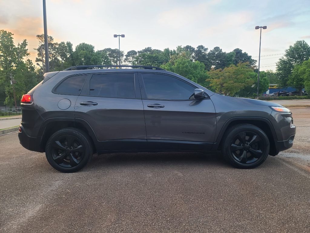 2018 Jeep Cherokee Latitude photo