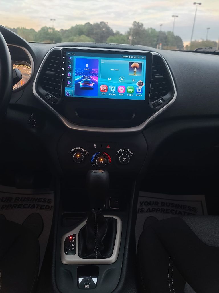 2018 Jeep Cherokee Latitude photo