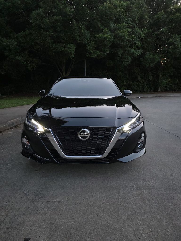 2022 Nissan Altima SV photo