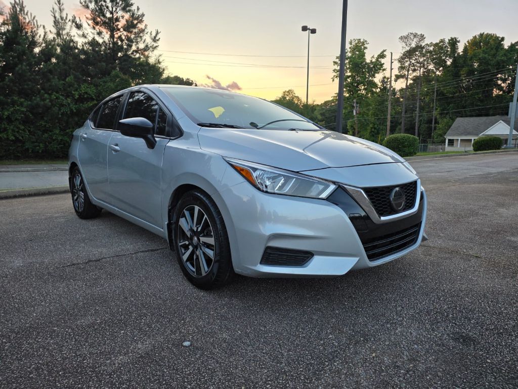 2020 Nissan Versa S photo
