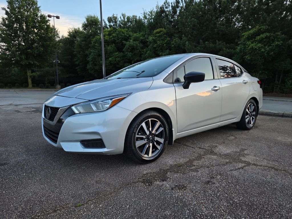 2020 Nissan Versa S photo