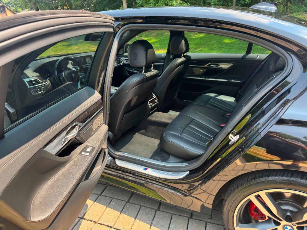 2019 BMW 740i - $14,999