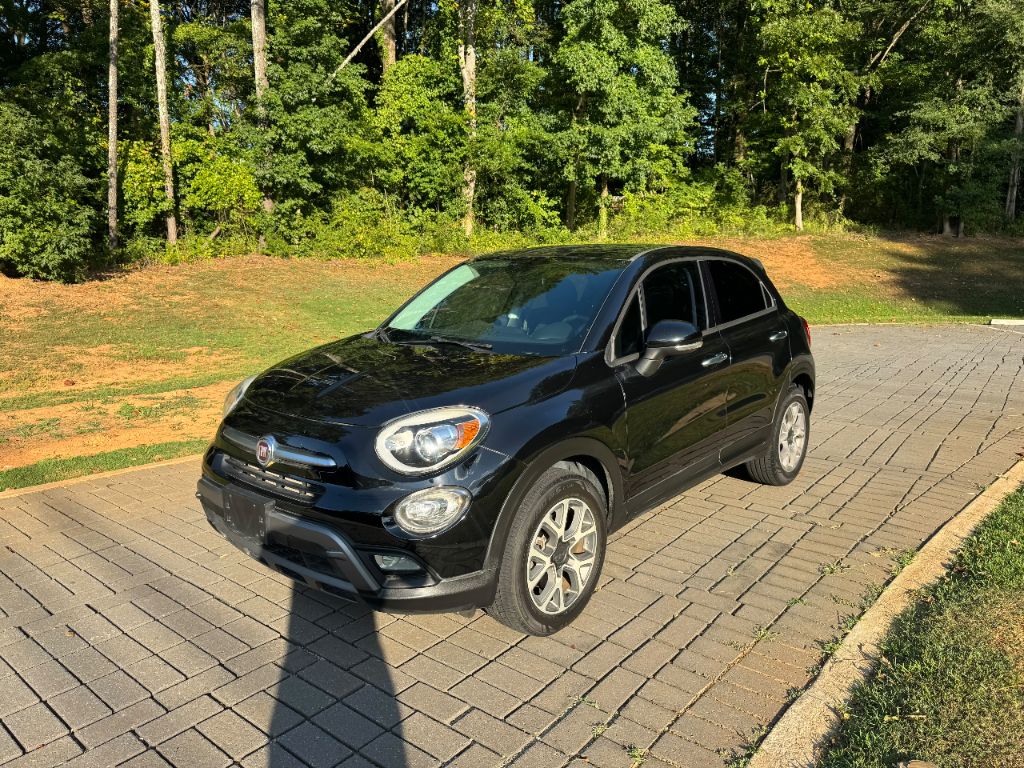 2017 FIAT 500 - $5,999