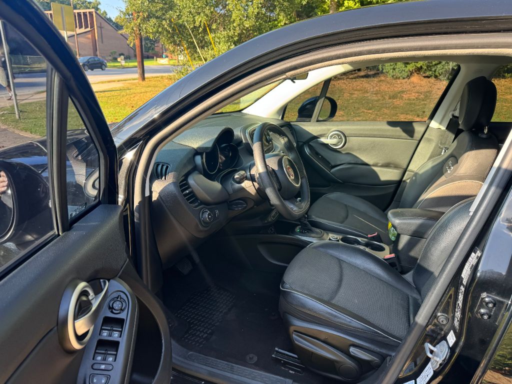 2017 FIAT 500 - $5,999