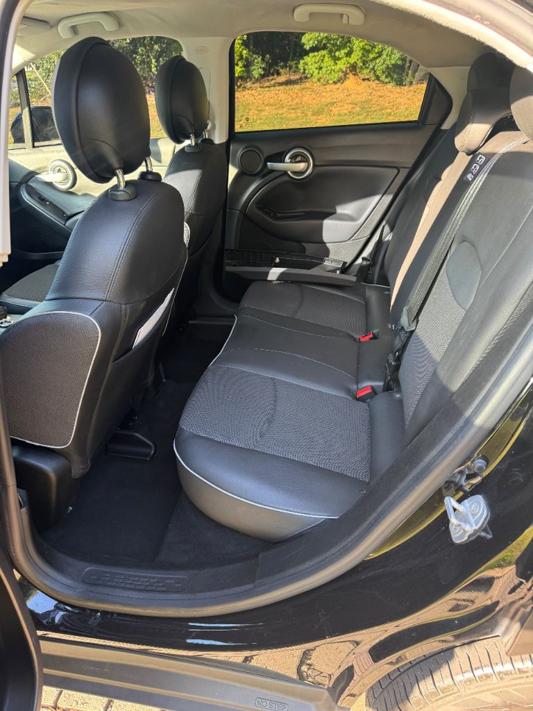2017 FIAT 500 - $5,999