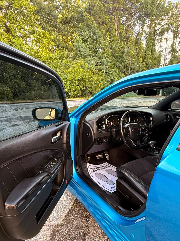 2016 Dodge Charger - $22,000