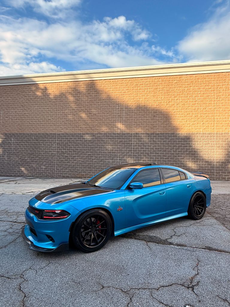 2016 Dodge Charger - $22,000
