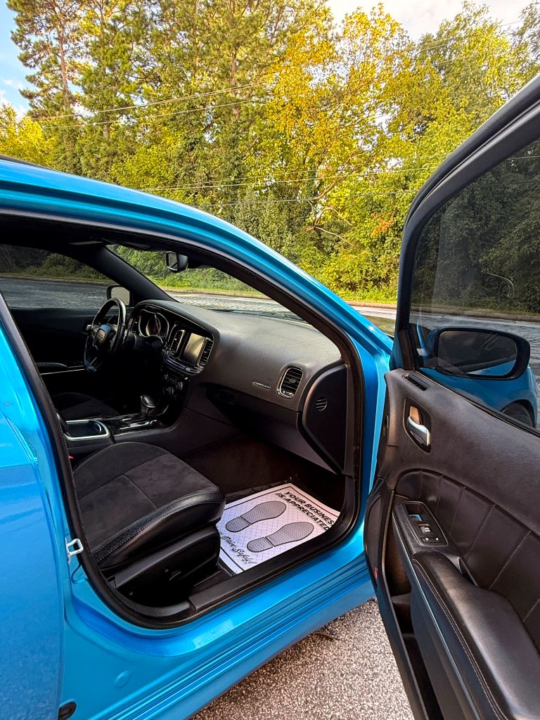 2016 Dodge Charger - $22,000
