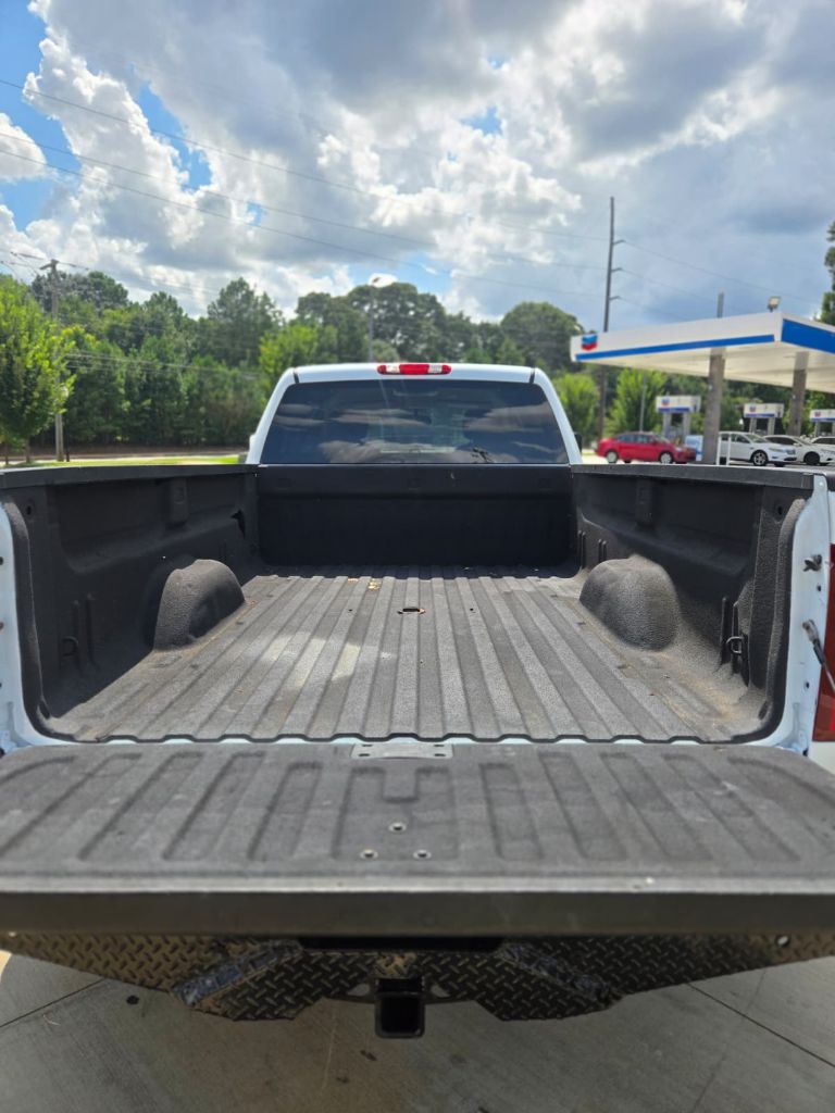 2014 Chevrolet Silverado - $22,999