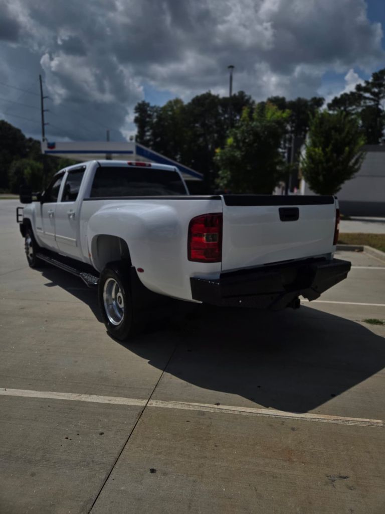 2014 Chevrolet Silverado - $22,999