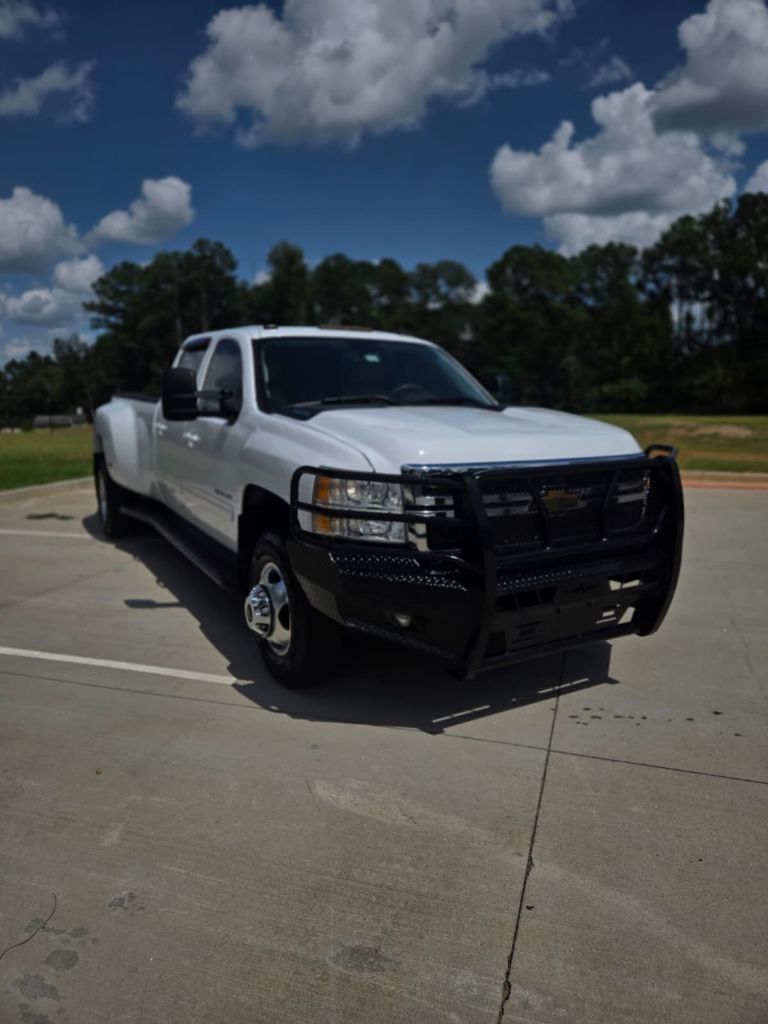 2014 Chevrolet Silverado - $22,999
