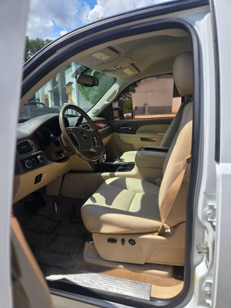 2014 Chevrolet Silverado - $22,999