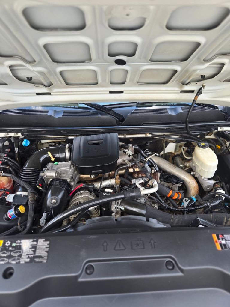 2014 Chevrolet Silverado - $22,999