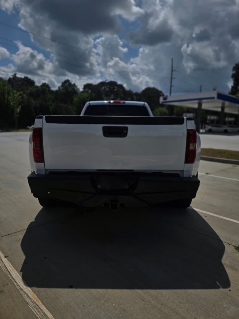 2014 Chevrolet Silverado - $22,999