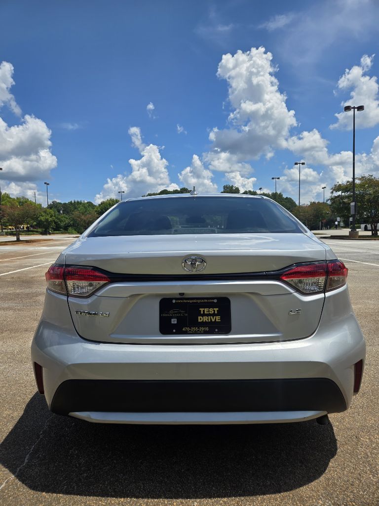 2021 Toyota Corolla - $14,000