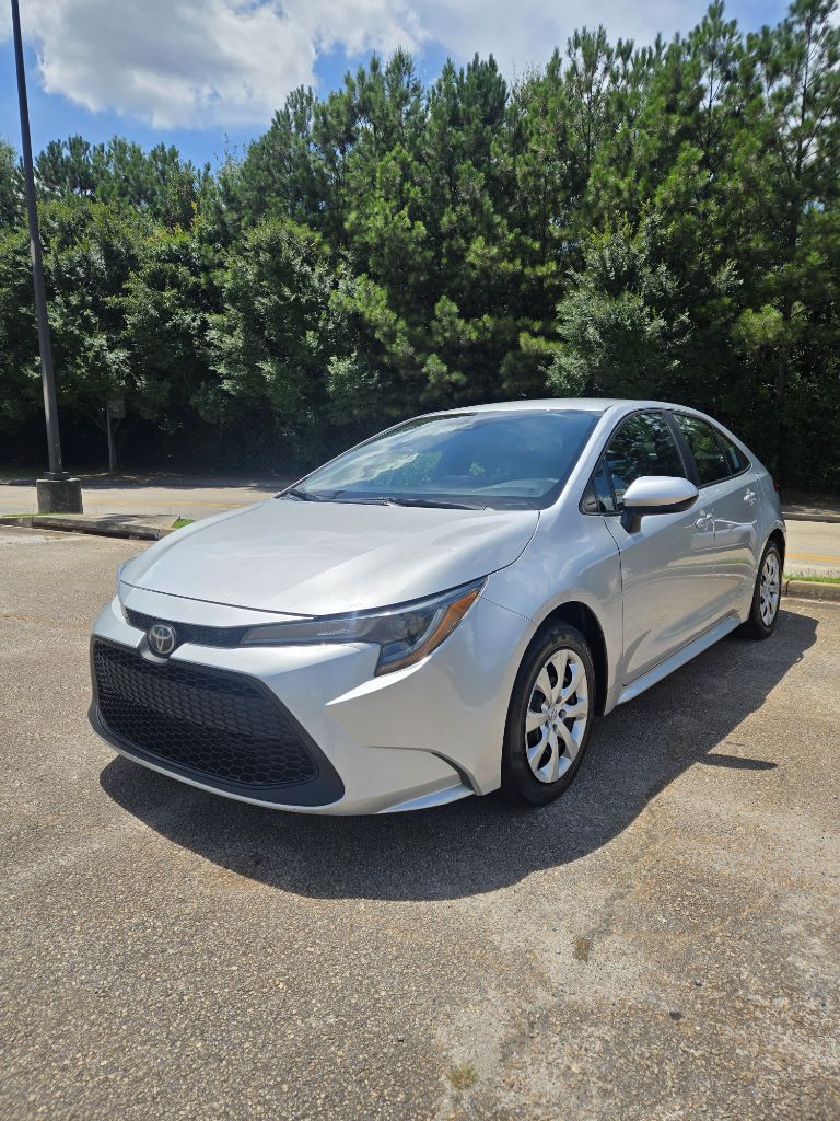 2021 Toyota Corolla - $14,000