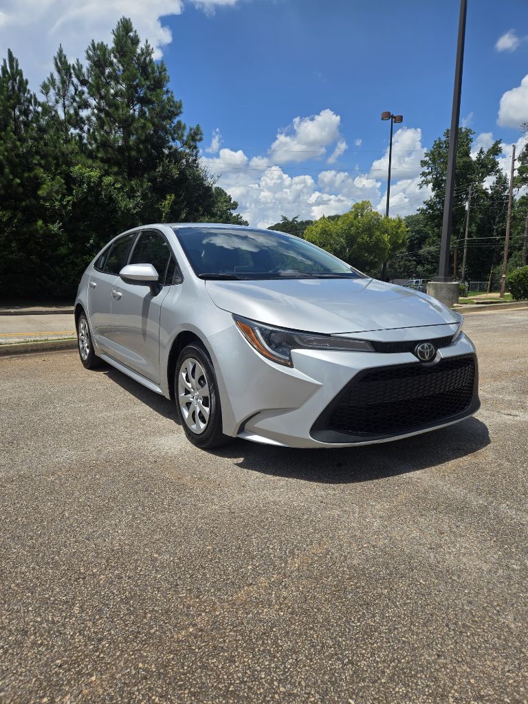 2021 Toyota Corolla - $14,000